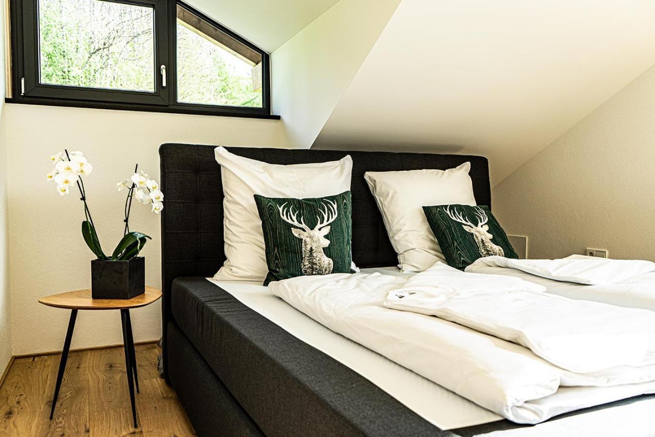 Alpenloft Ausblick Apartment โอเบอร์สเทาเฟิน ภายนอก รูปภาพ